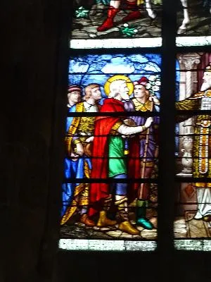 Vitrail Baie F dans la Cathédrale de Pontoise